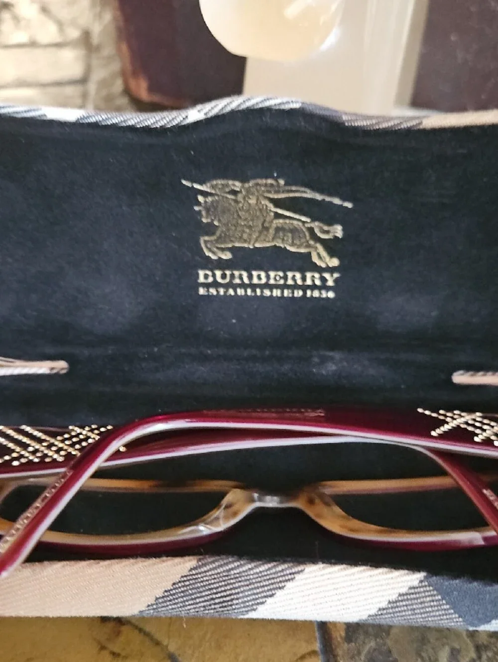 Burberry Burgundy Crystal-Stud -0.50/-0.75 Glasses.